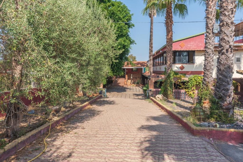 Zdjęcie z galerii obiektu Casavacanza immersa nel verde w Auguście