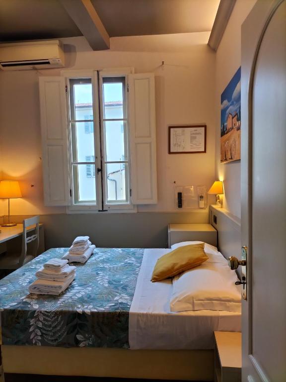 Hotel Camilla Firenze - Resim 17