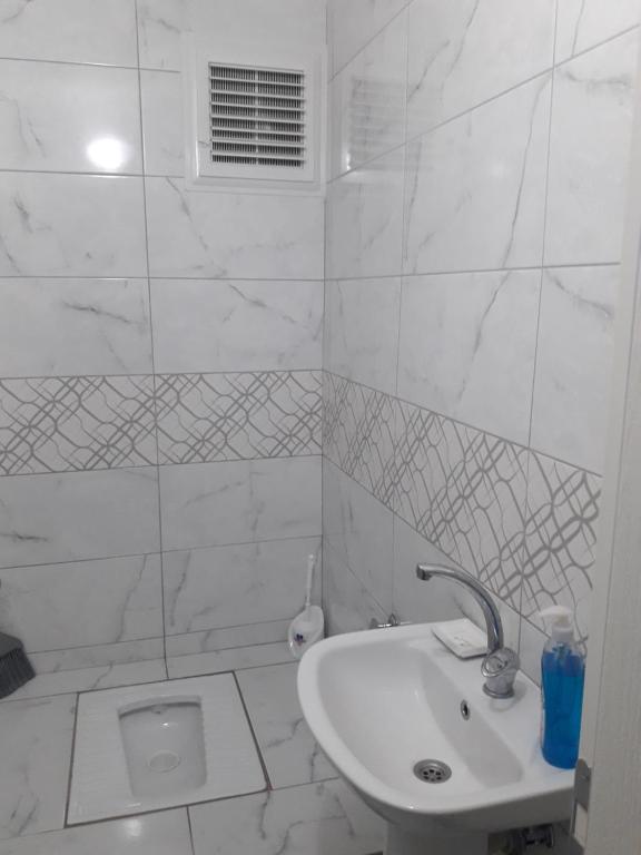 Memiş Apartmanı