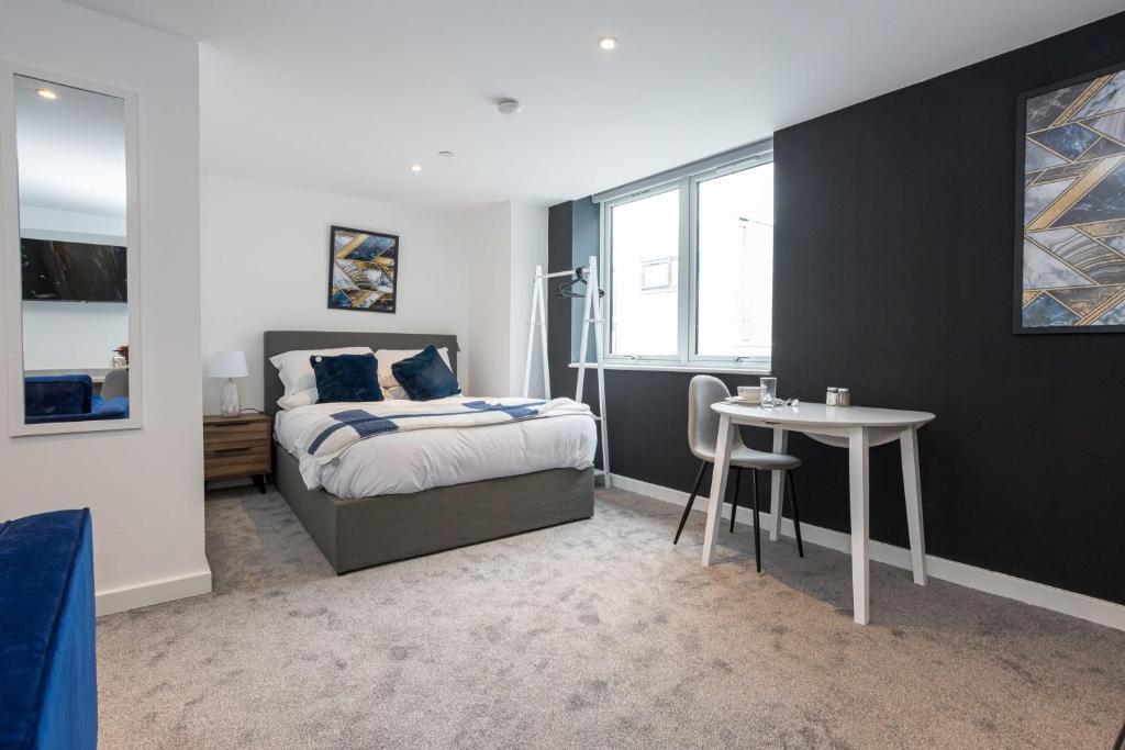 Charming StokeonTrent Studio, Stoke on Trent (updated prices 2024)