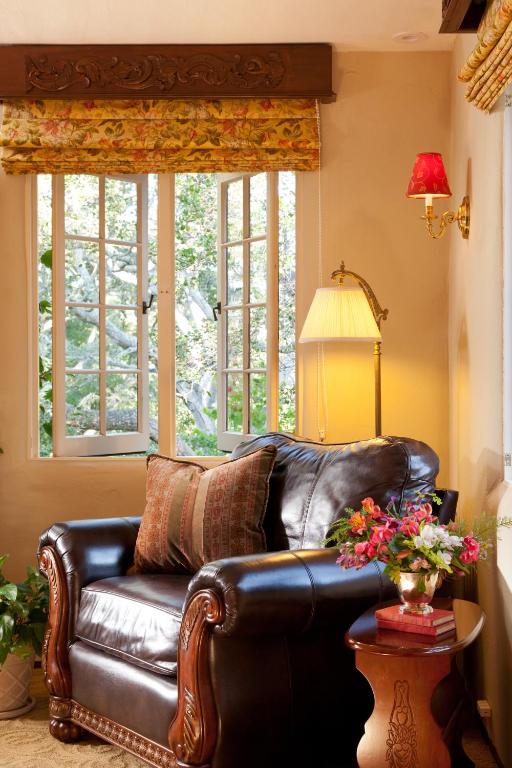 Old Monterey Inn - King Suite (2 ° Piano)