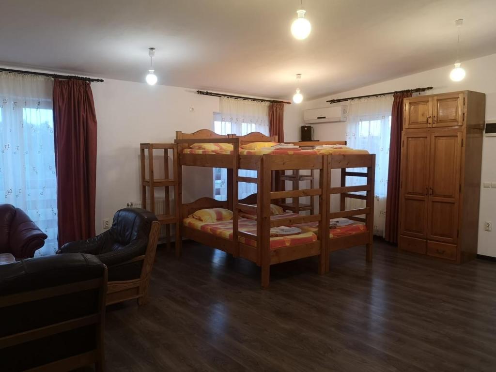 Casa Luca 2 - Sala De Dormitório Mista De 8 Camas