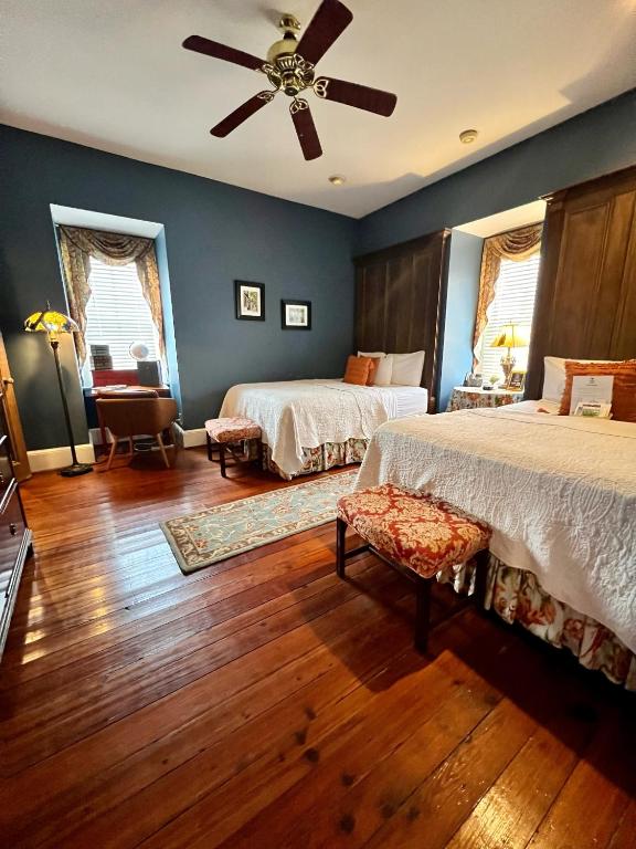 Barksdale House Inn photo