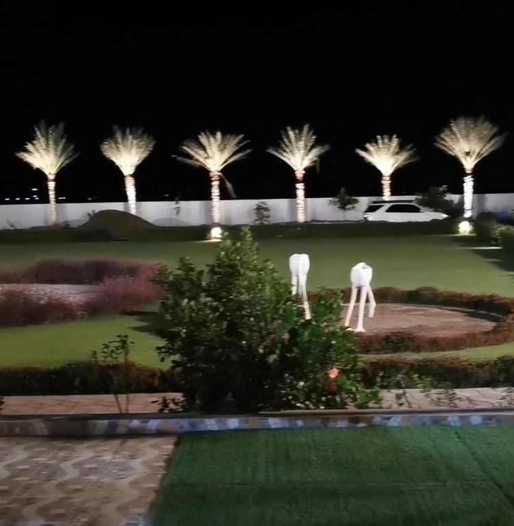 Zahrada ubytování Luxury Farm Villa in Musanaa Oman