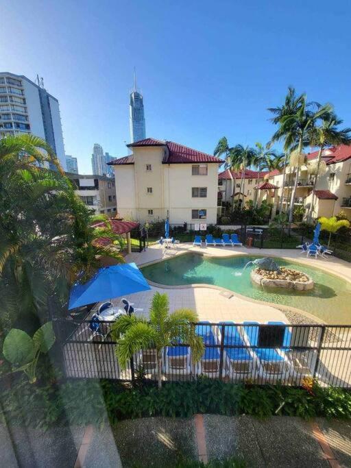 3 Bedroom Central Surfers Paradise Apartment, Gold Coast (updated