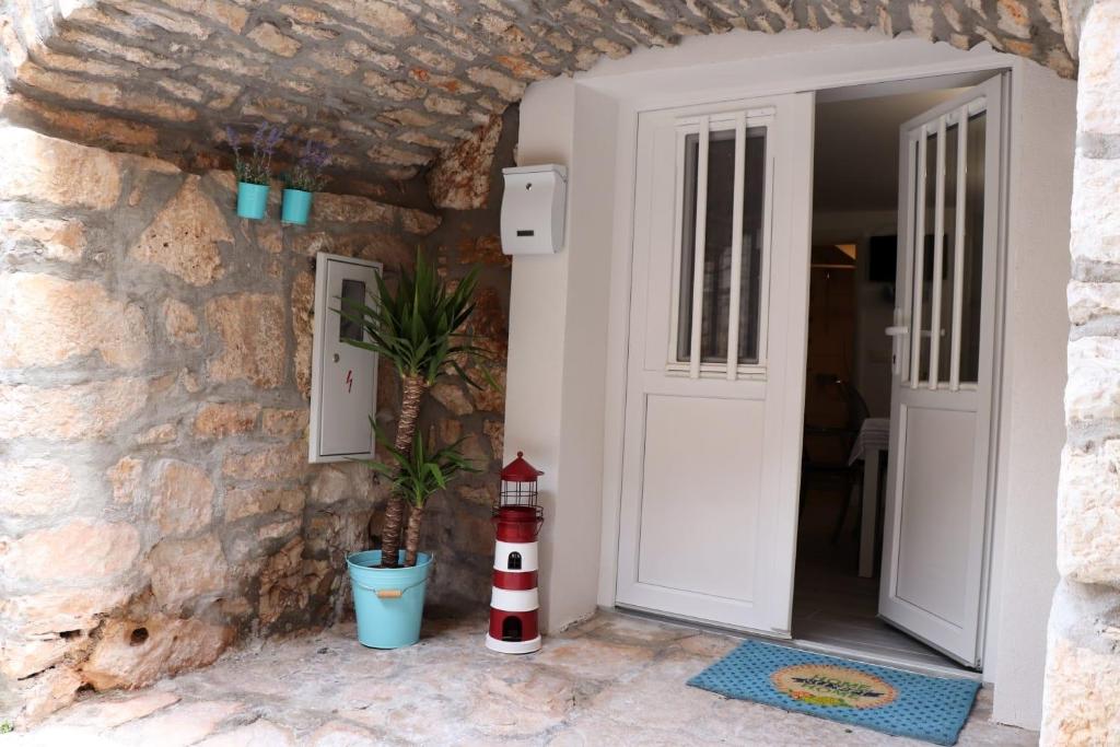 Fotografia z galérie ubytovania Seaside holiday house Stari Grad, Hvar - 17189 v Starom Grade
