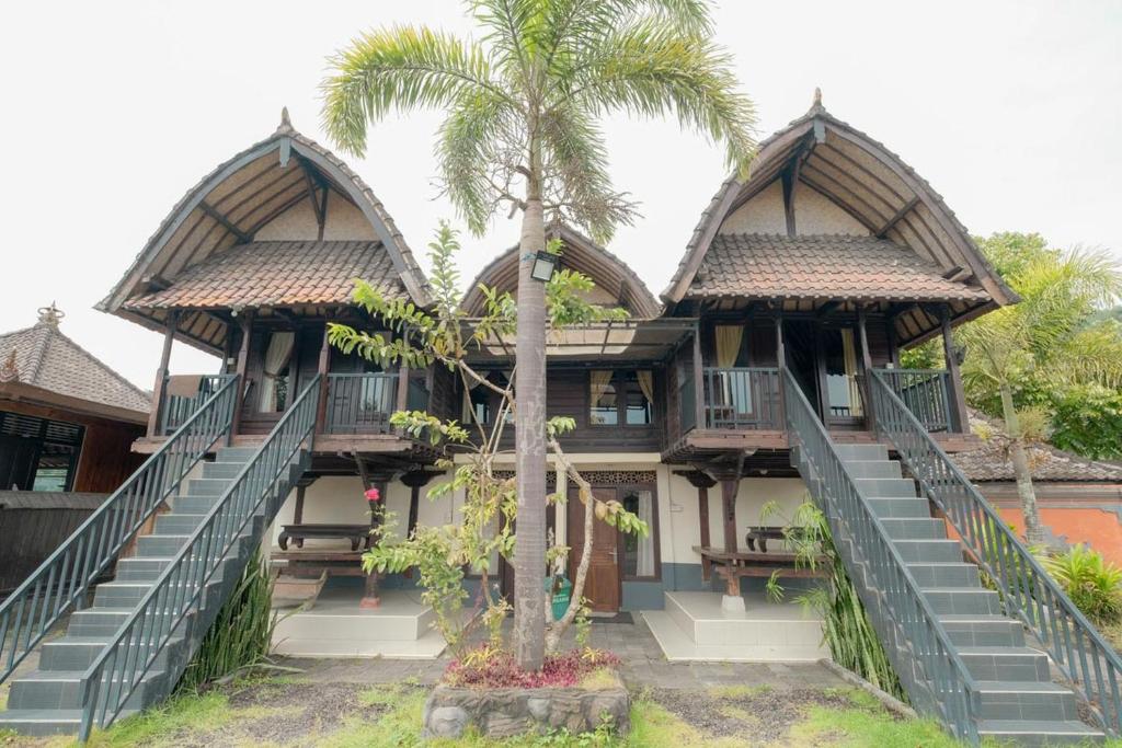 Resto Apung and Bungalow Kedisan Batur Lake View RedPartner, Kintamani –  Updated 2023 Prices