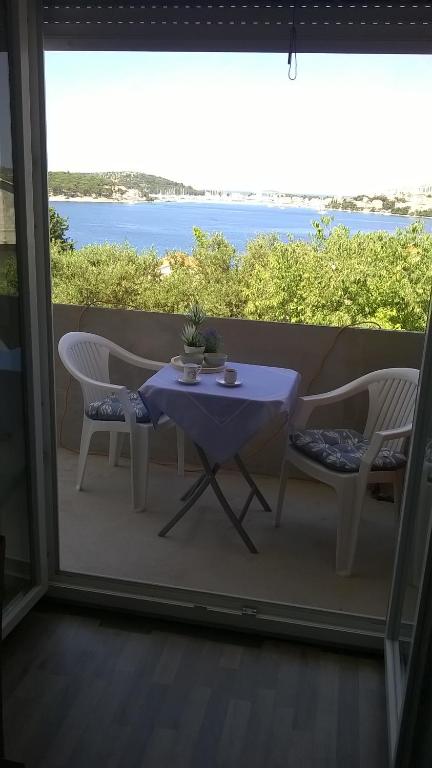 Fotografia z galérie ubytovania Apartments by the sea Zatoglav, Rogoznica - 17291 v Rogoznici