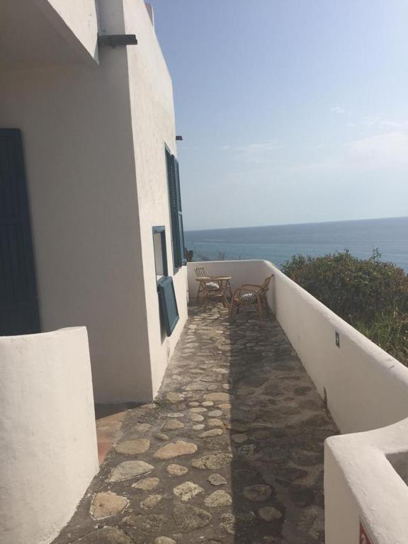 Nespecifikovaný výhled na moře nebo výhled na moře při pohledu z aparthotelu