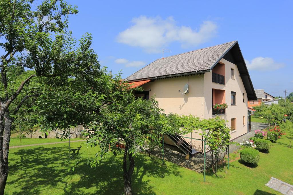 Fotografia z galérie ubytovania Rooms with a parking space Slunj, Plitvice - 17502 v destinácii Slunj