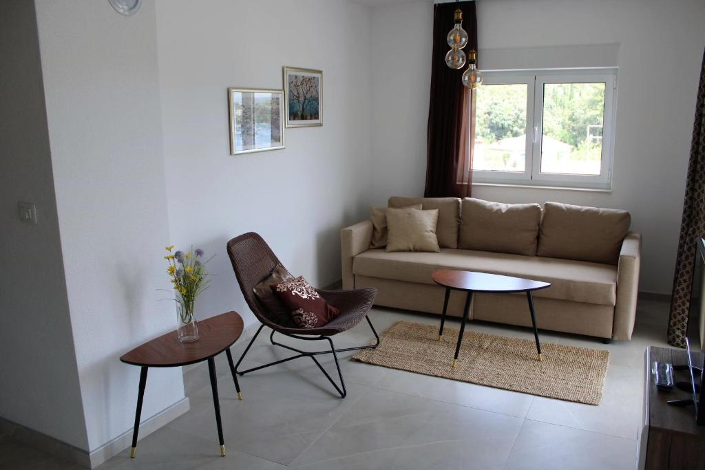 Posezení v ubytování Apartments by the sea Zrnovska Banja, Korcula - 17457
