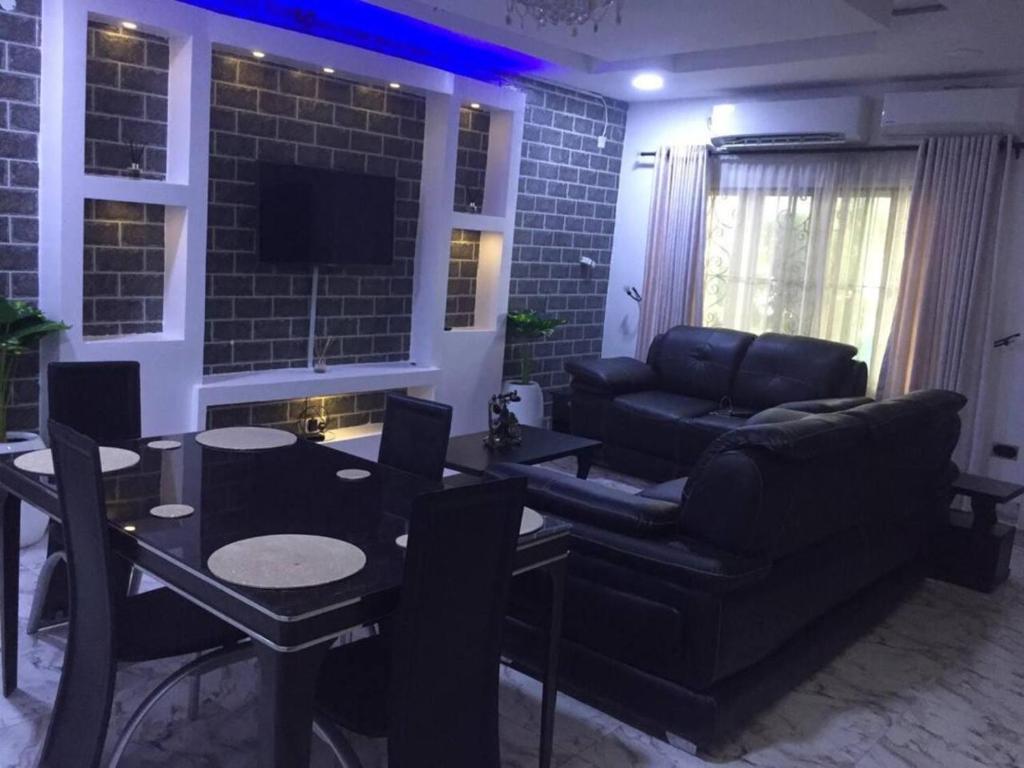Beautiful 2-Bed House in Lekki Lagos | Hotel in Maiyegun, Nigeria, image size:1024x768