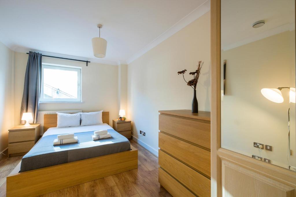 Stay Saint Paul's - One-Bedroom Apartment
