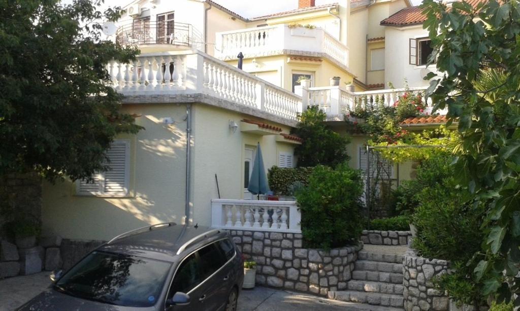 Fotografie z fotogalerie ubytování Apartments with a parking space Novi Vinodolski - 17108 v destinaci Novi Vinodolski