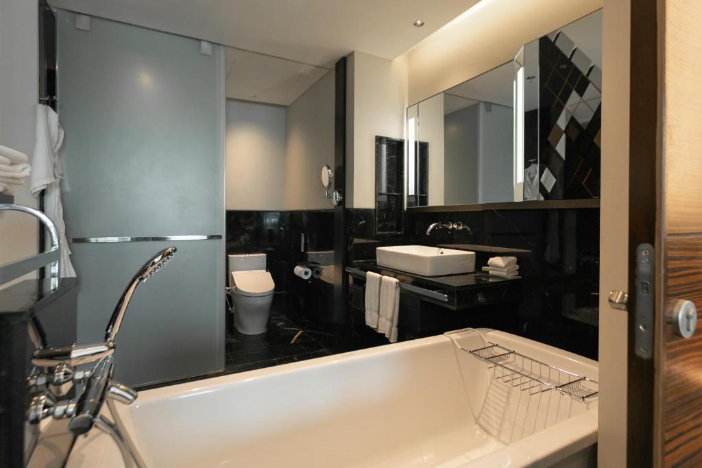 Le Meridien Bangkok - 14