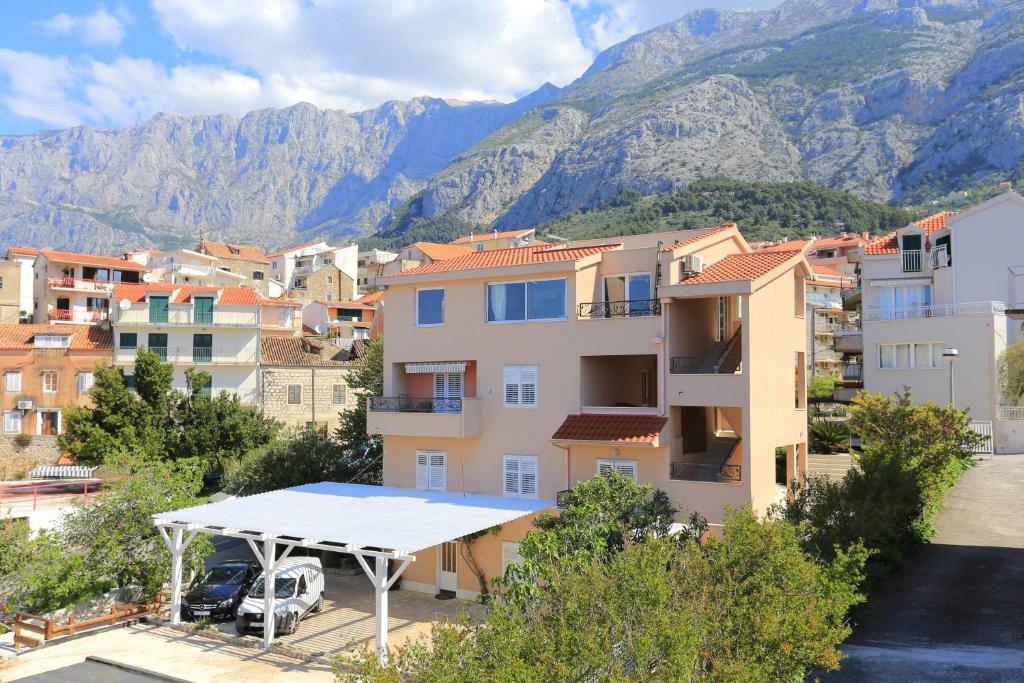 Fotografia z galérie ubytovania Apartments with a parking space Makarska - 17047 v destinácii Makarska