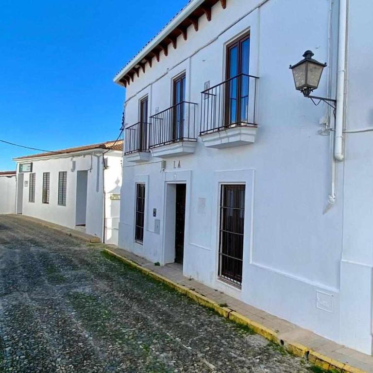 La Casona de la Sierra, Higuera de la Sierra – Updated 2023 ...