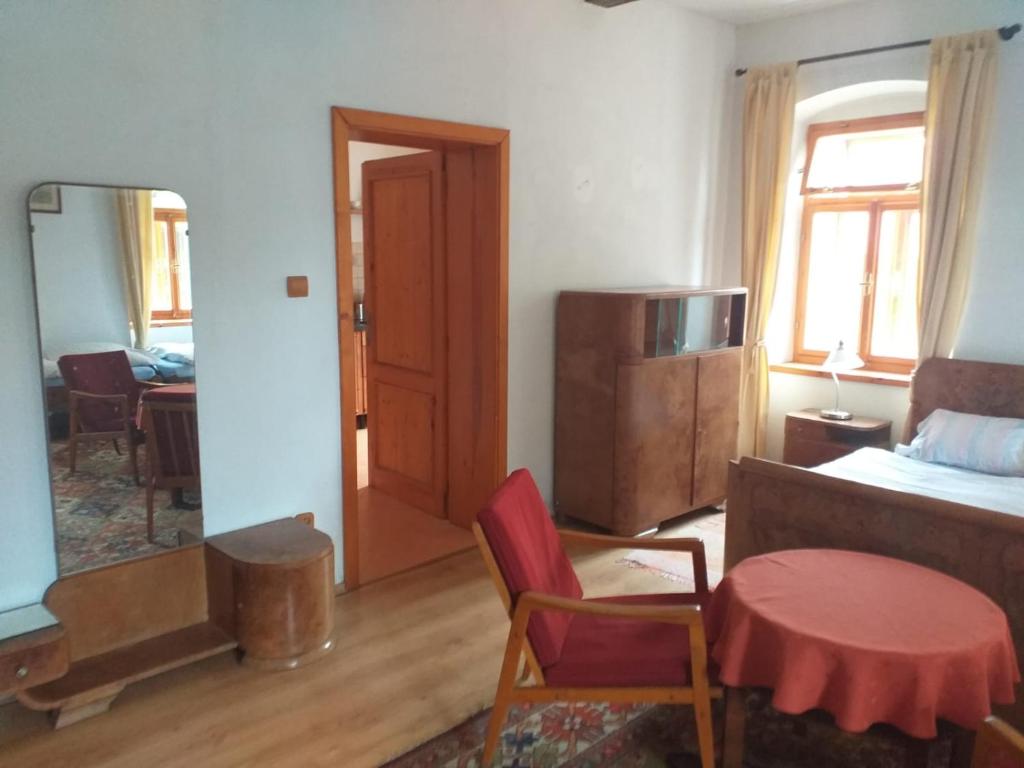 Postel nebo postele na pokoji v ubytování Apartmán Chrpa