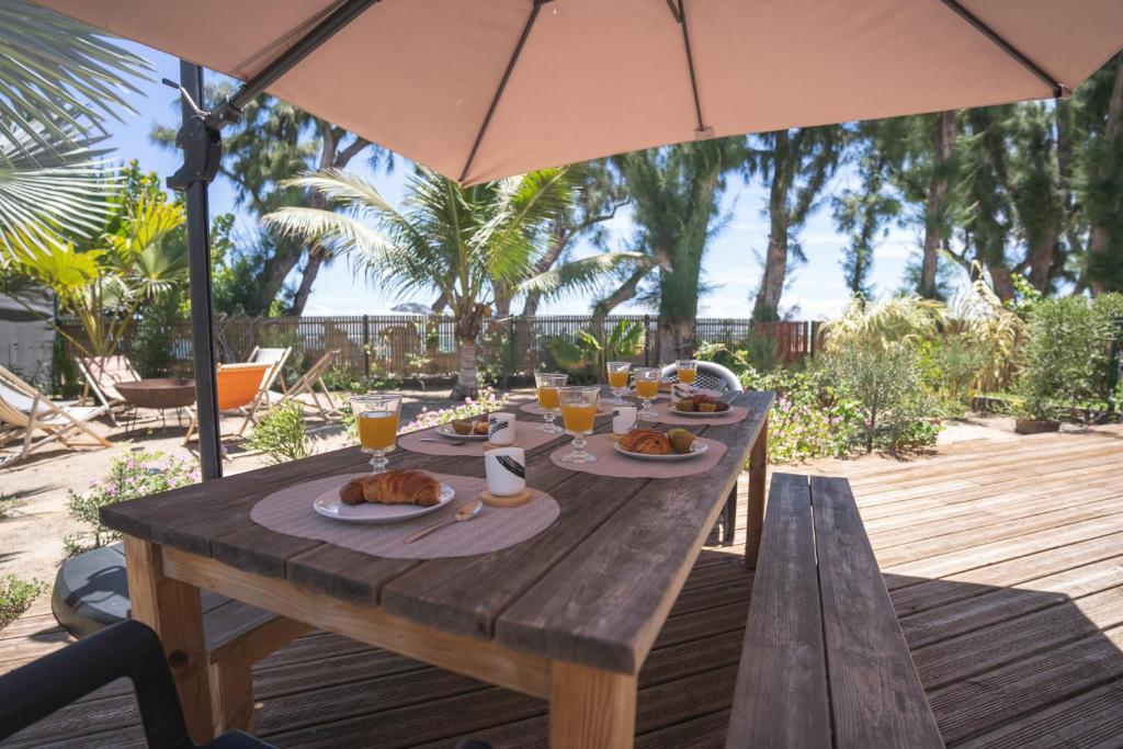 Superbe Villa Sunset, pieds dans l'eau à la Saline les Bains, La Saline