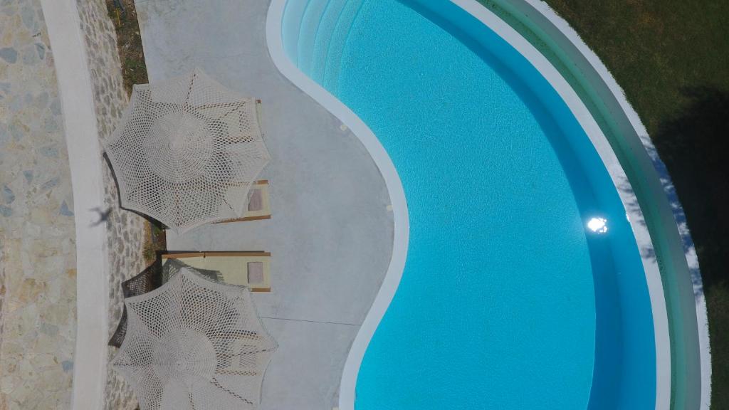 Bazén v ubytovaní Luxury Villa Happynest alebo v jeho blízkosti
