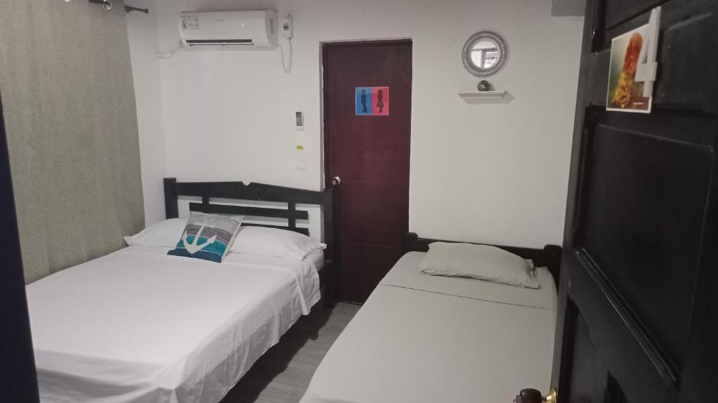 Postel nebo postele na pokoji v ubytování Sea Star Inn