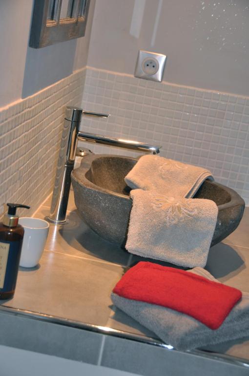 Chateau de Maumont - Tweepersoonskamer Met Douche