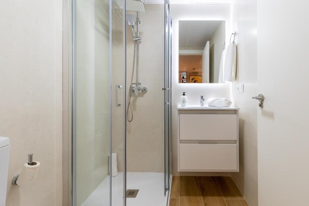 ApartUP Opera Loft Love, Valencia – Updated 2023 Prices