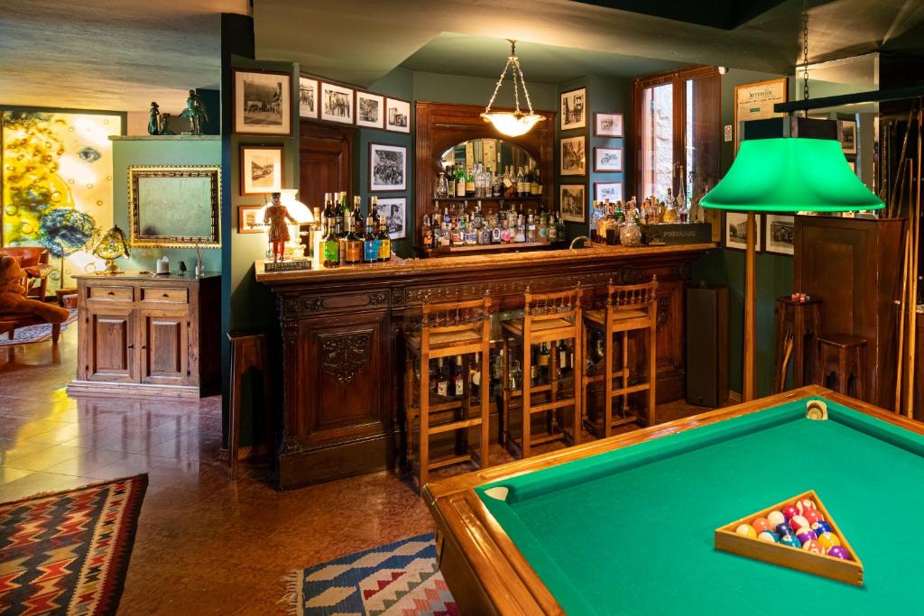 Lounge alebo bar v ubytovaní Country House La Bursch