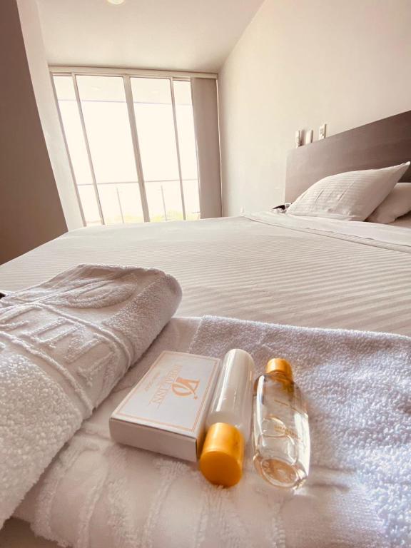 Postel nebo postele na pokoji v ubytování Hotel Doral Inn