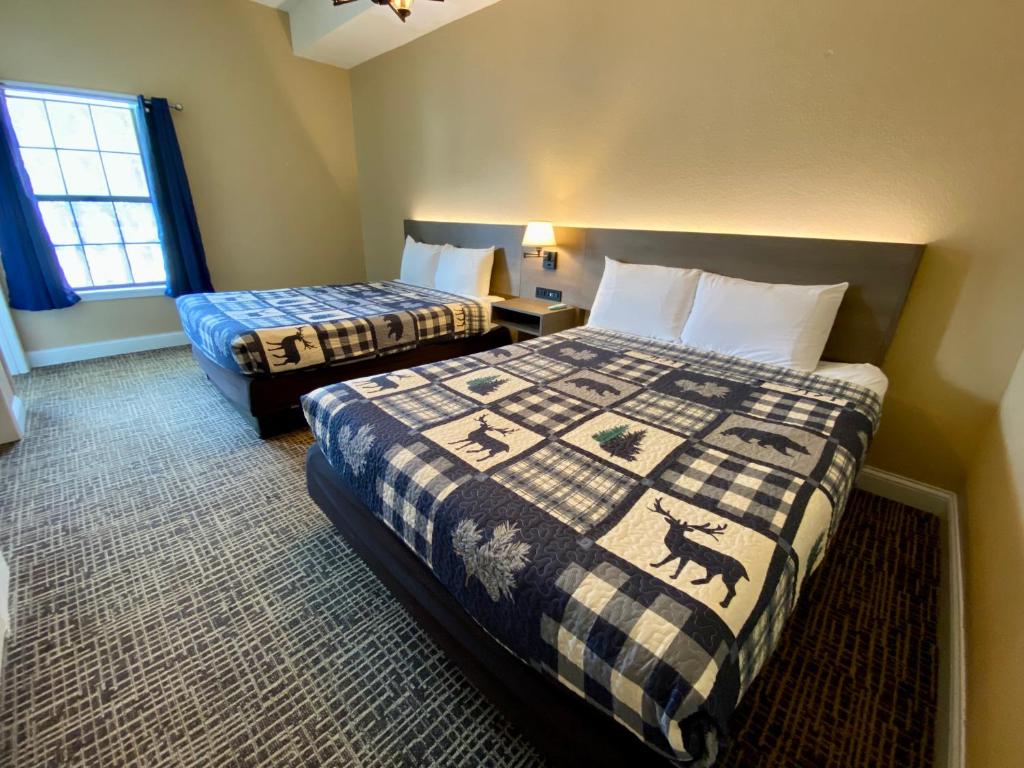Riverchase Lodge - 豪华家庭套房