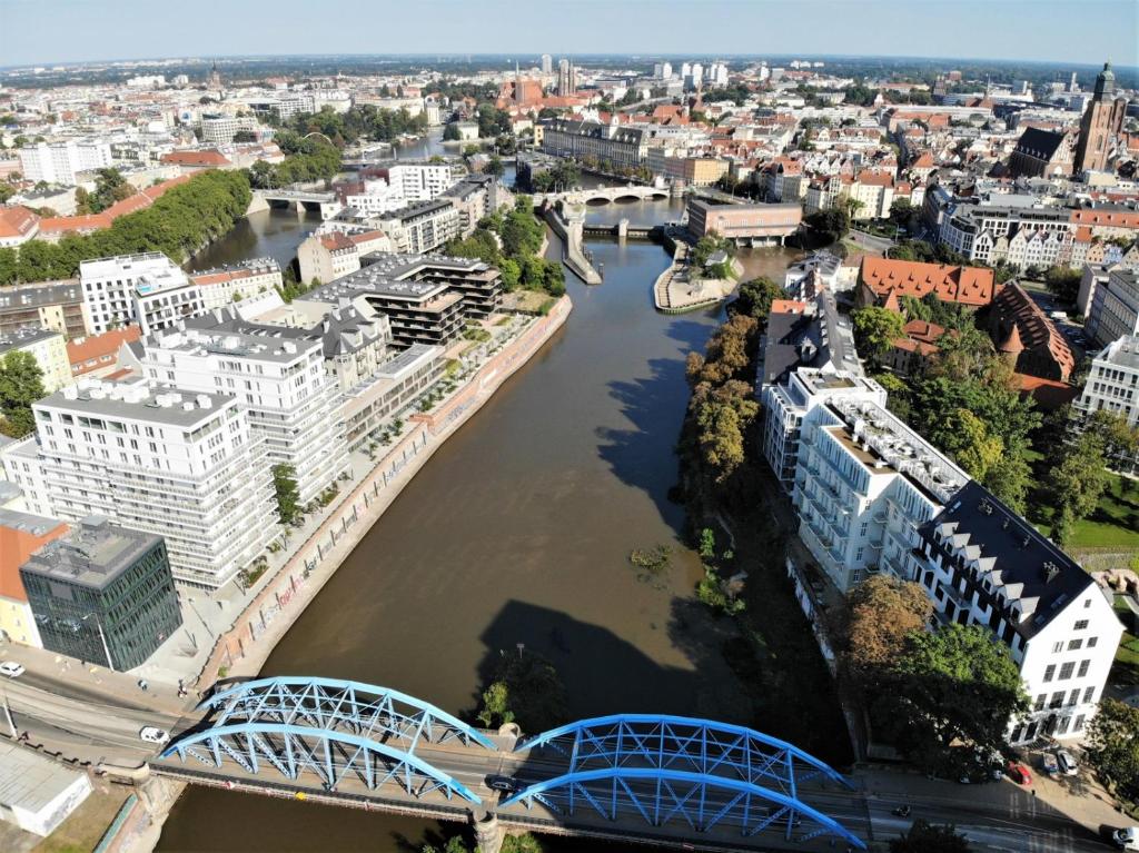 Výhľad na mesto Vroclav alebo výhľad na mesto priamo z apartmánu