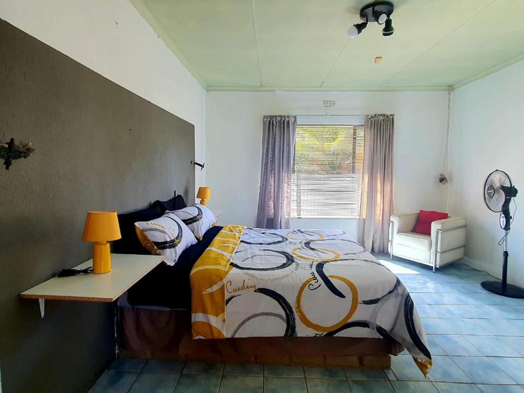 Horizon Green Guest House - Queen Room With Pool View