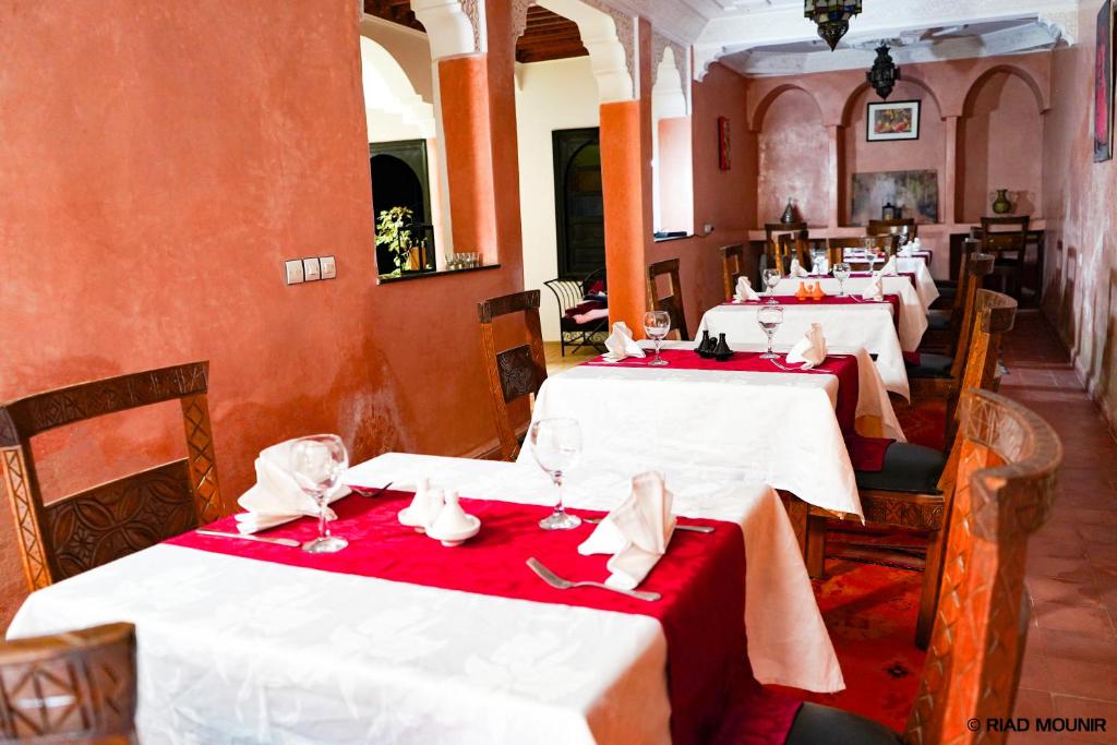 Restaurace v ubytování Riad Mounir