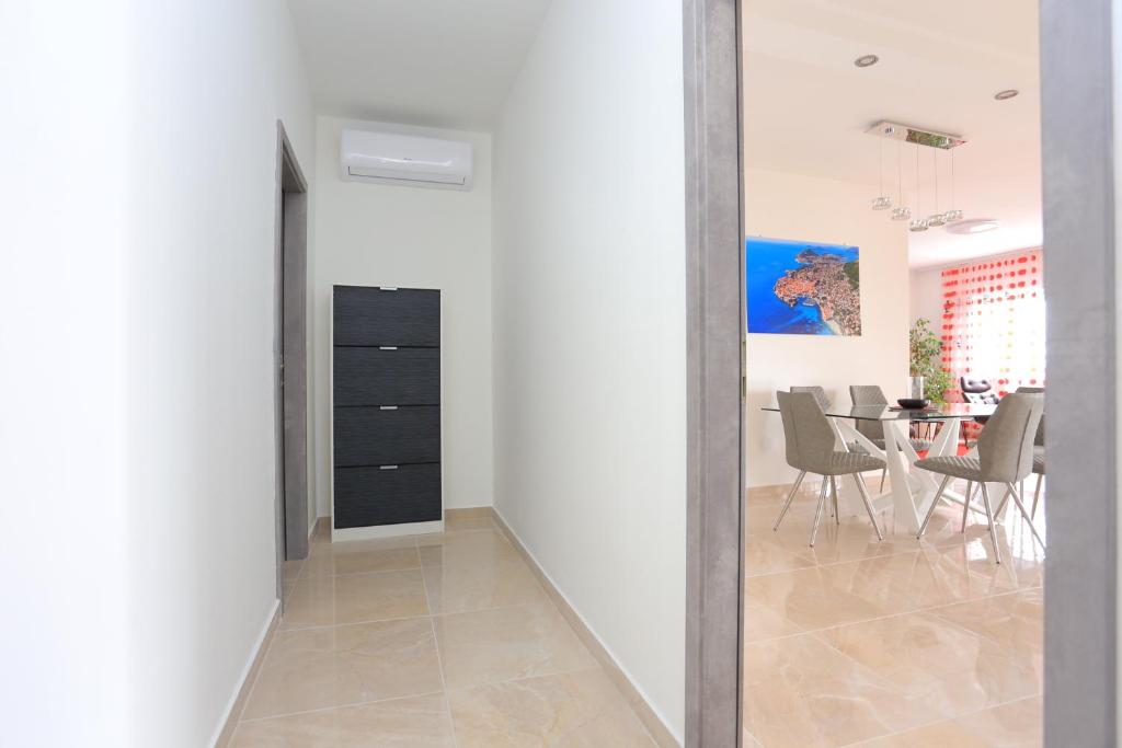 Fotografie z fotogalerie ubytování Apartment Solin 17669a v destinaci Solin