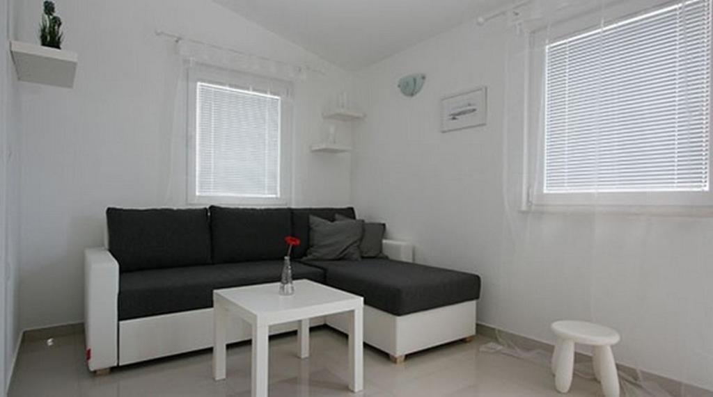 Posedenie v ubytovaní Apartments with a parking space Nin, Zadar - 17784