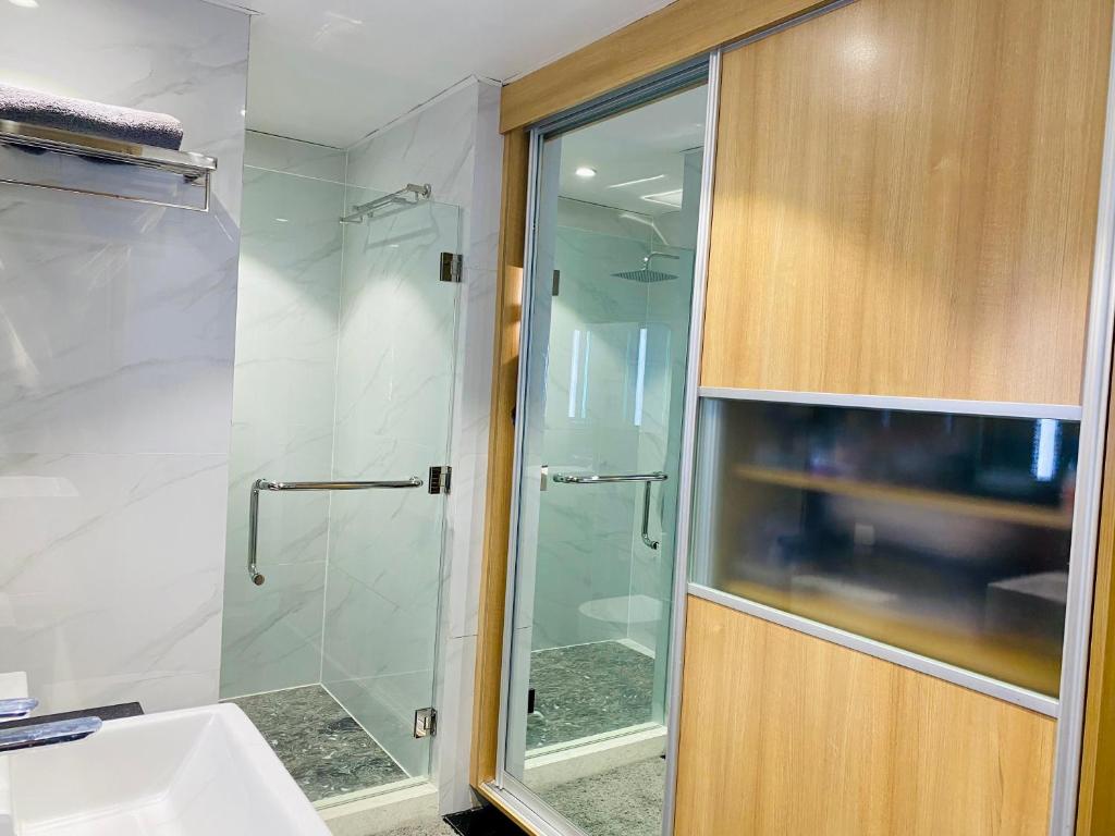 Koupelna v ubytování Walking Street Condo Beautiful 1 king bedroom