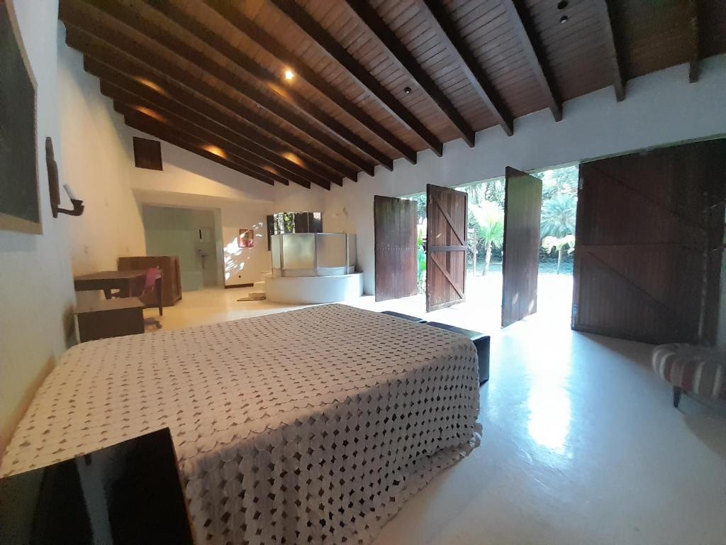 Casa 6 quartos com piscina, sauna, churrasqueira aos pés do Cristo Redentor em plena zona sul do Rio