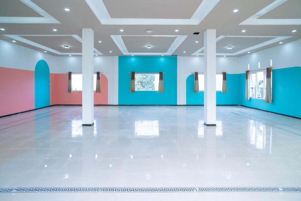 Fotografie z fotogalerie ubytování Sans Hotel Queen Batu v destinaci Sumberbrantas