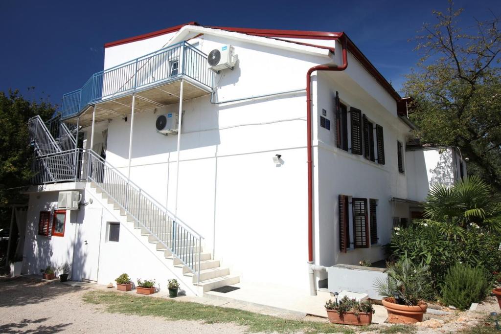 Budova, kde se apartmán nachází