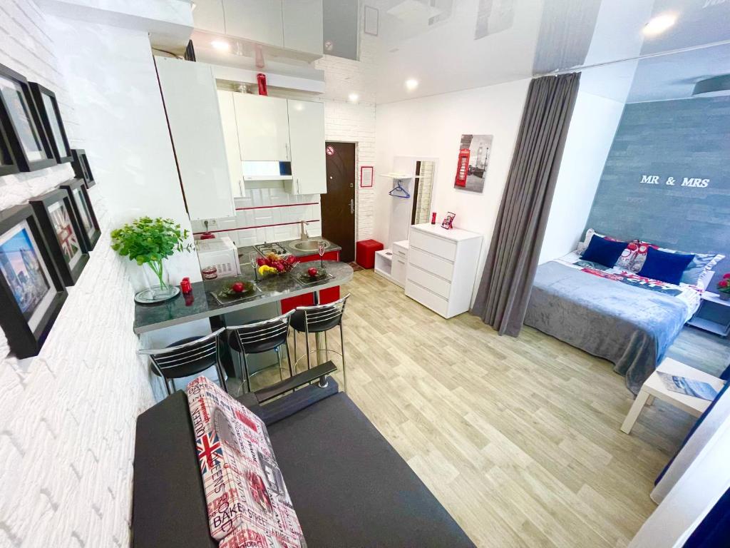 A kitchen or kitchenette at Apartment Studio London 2