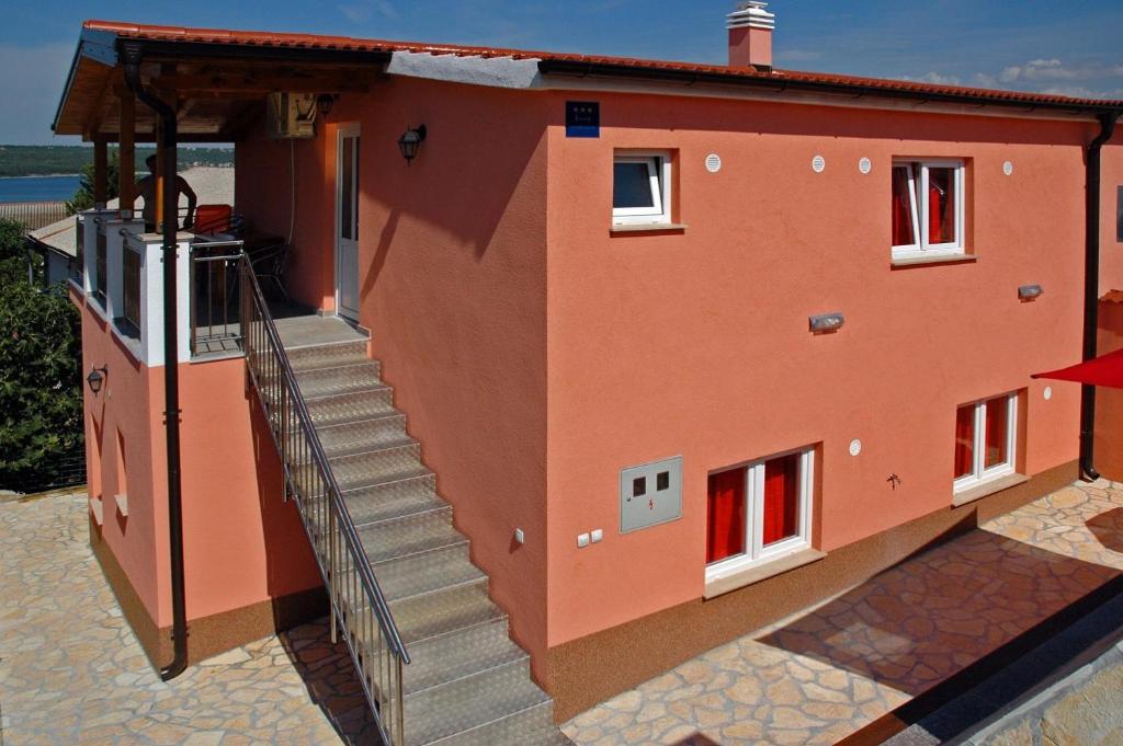 Fotografie z fotogalerie ubytování Apartments with a parking space Gornji Karin, Novigrad - 18387 v destinaci Visić Radeka