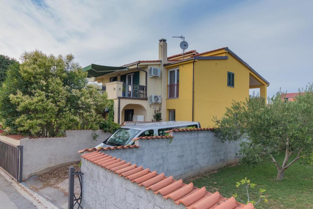 Fotografie z fotogalerie ubytování Apartments by the sea Bibinje, Zadar - 18421 v destinaci Bibinje