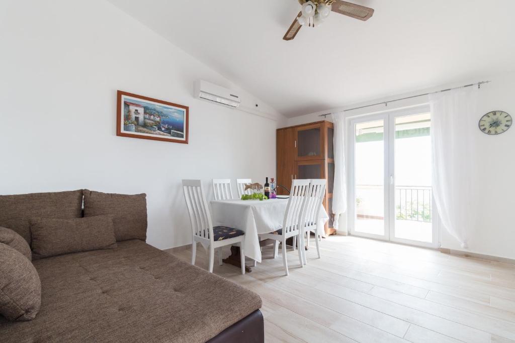 Fotografie z fotogalerie ubytování Apartments by the sea Bibinje, Zadar - 18421 v destinaci Bibinje