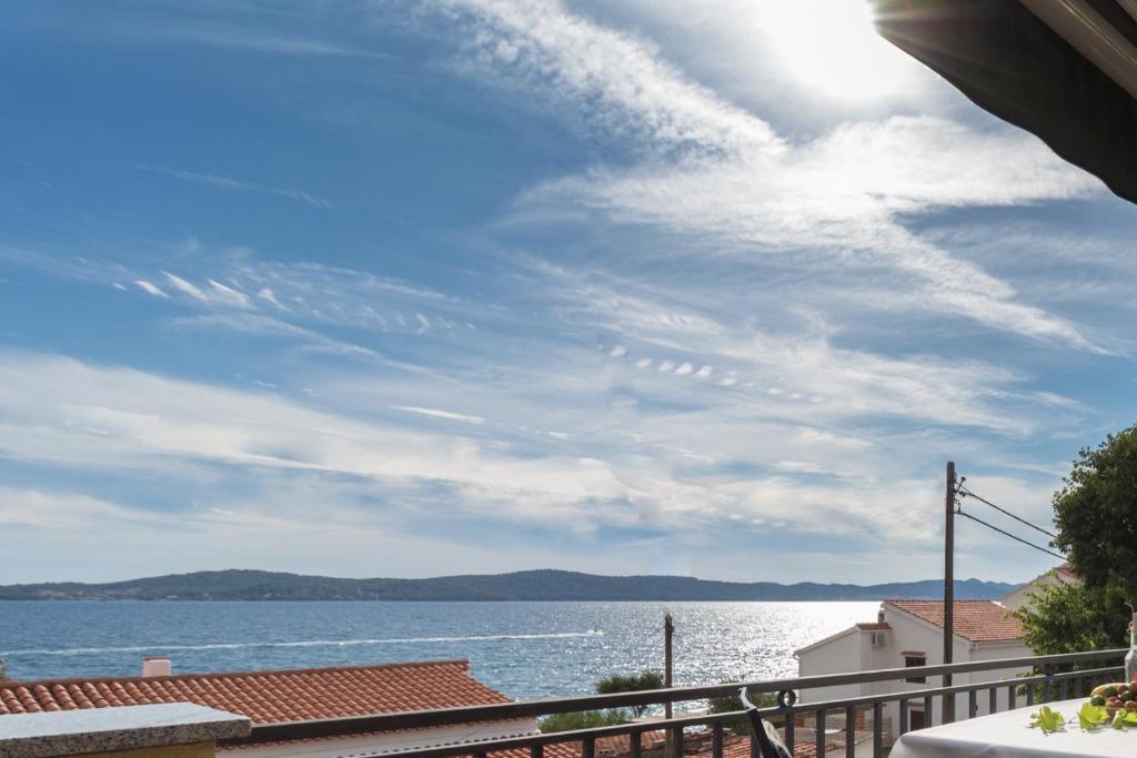 Fotografie z fotogalerie ubytování Apartments by the sea Bibinje, Zadar - 18421 v destinaci Bibinje
