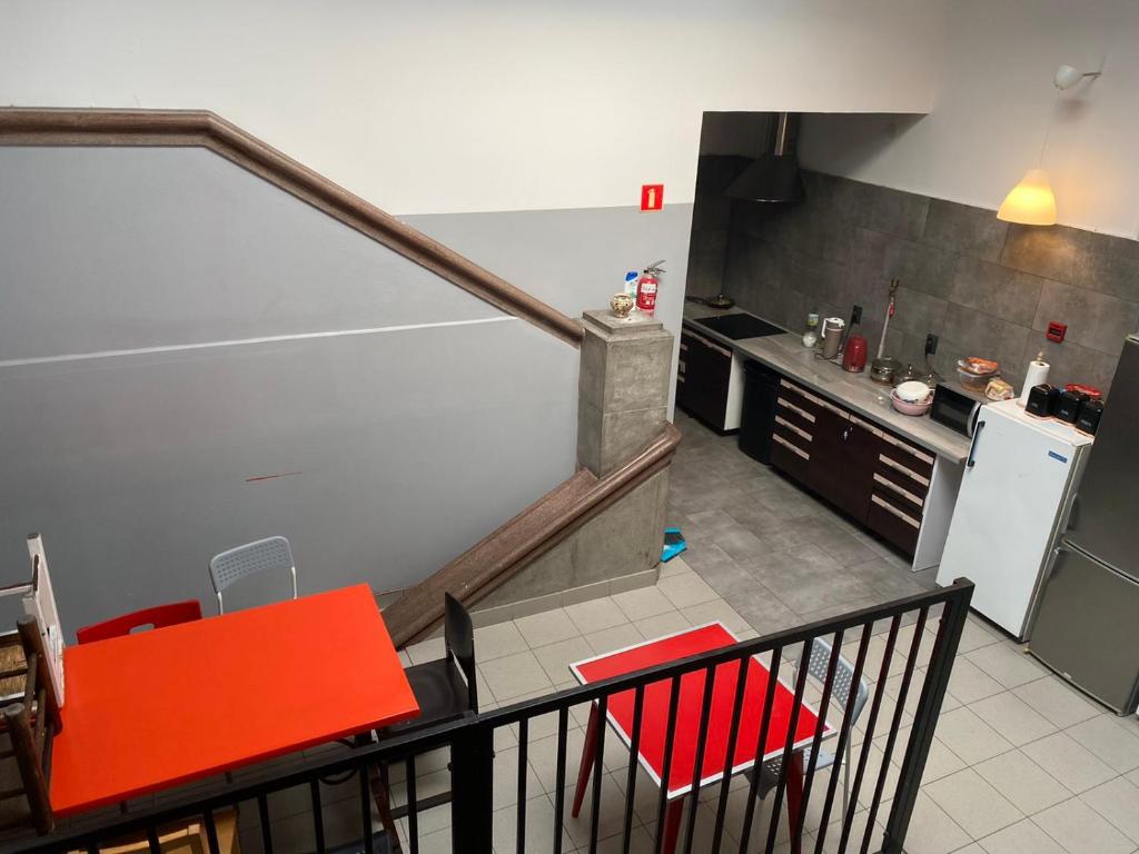 Kuchyňa alebo kuchynka v ubytovaní Oliwka Hostel