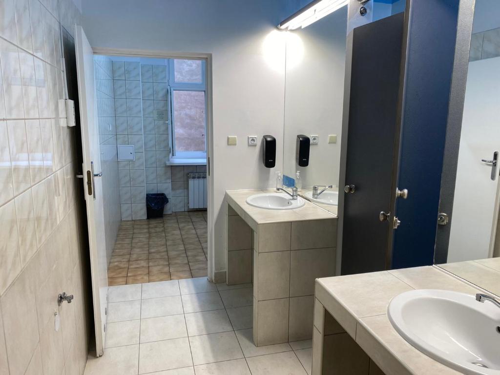 Kúpeľňa v ubytovaní Oliwka Hostel