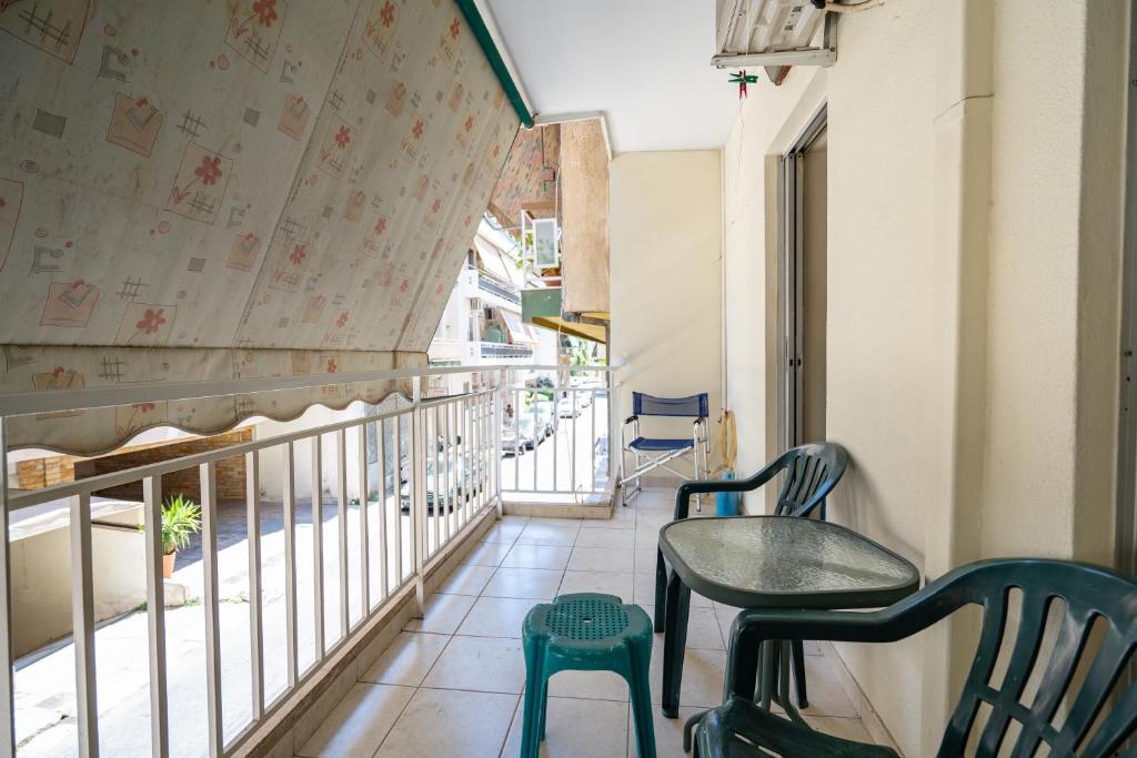 Apartment Agios Ioannis metro station 1 bedroom 4 pers flat., Athens,  Greece - Booking.com