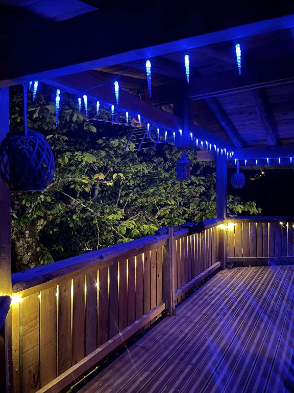 Fotografie z fotogalerie ubytování Chalet cocooning pleine nature v destinaci Montmorot