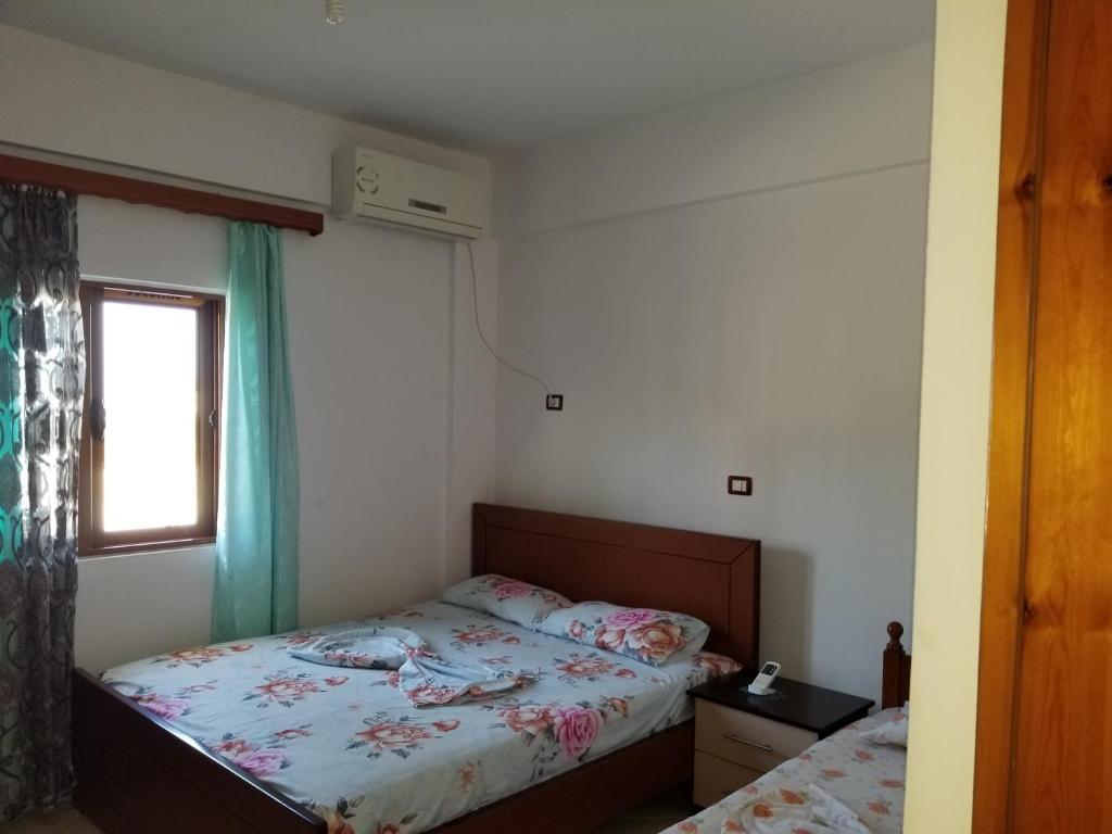 Sardi Apartments - Imazhi 1