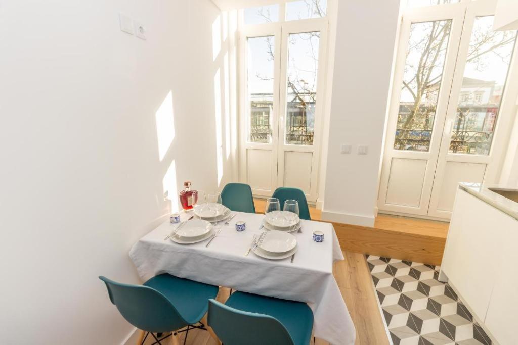 Dining area sa apartment